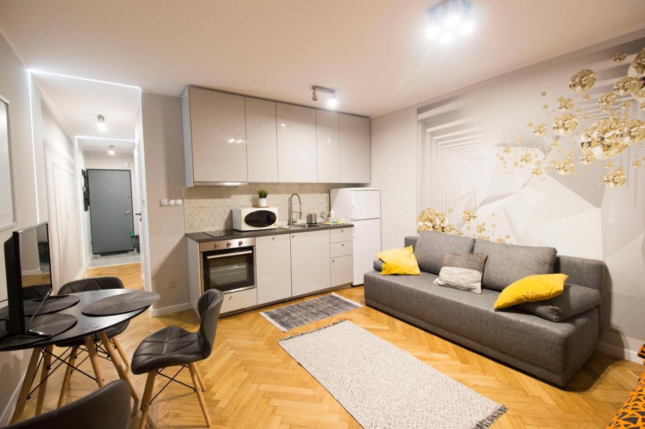 Happyestate Ul Wita Stwosza Old Town Apartment